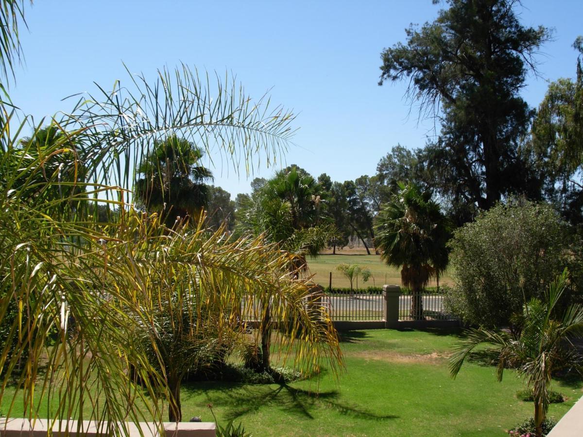 Oudtshoorn Guest House Exteriér fotografie